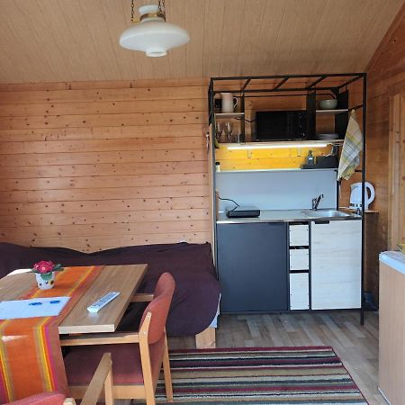 Hueueru Puhkemajad Guest House Huuru Eksteriør bilde