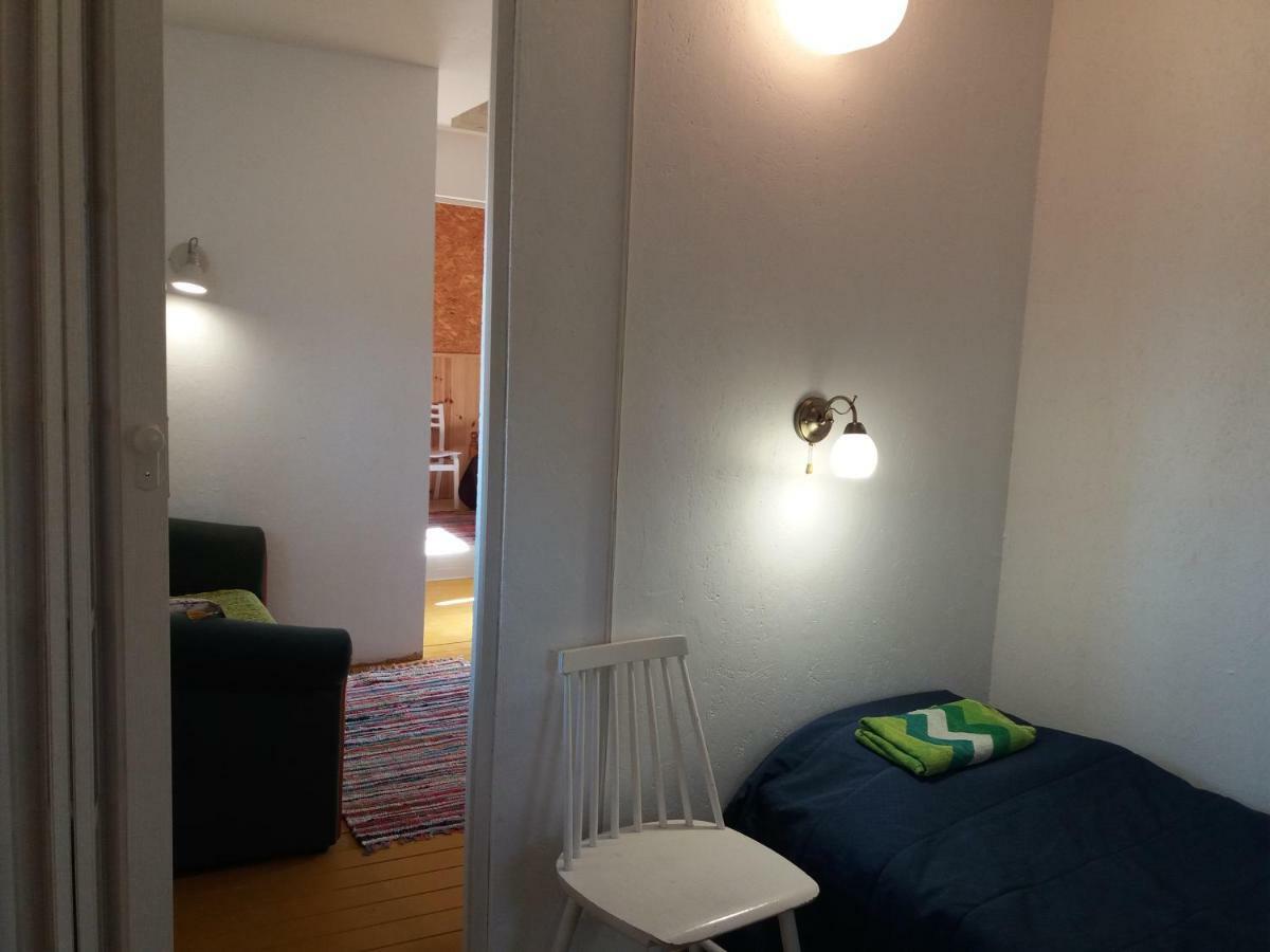 Hueueru Puhkemajad Guest House Huuru Eksteriør bilde